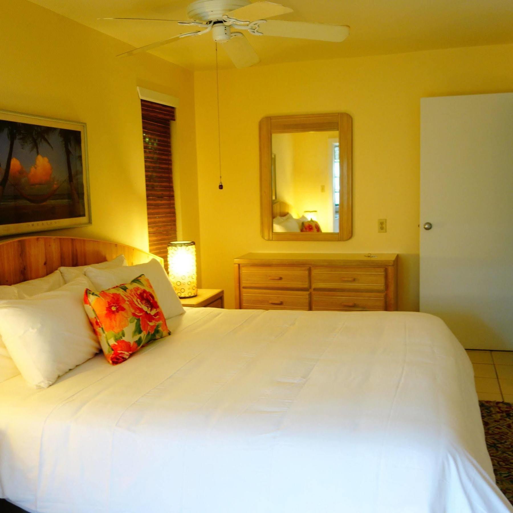 South Fleetwood Grace Bay Hotel Kültér fotó